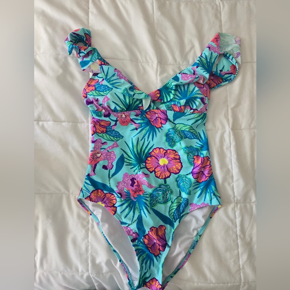 Ladies one piece swimsuit
